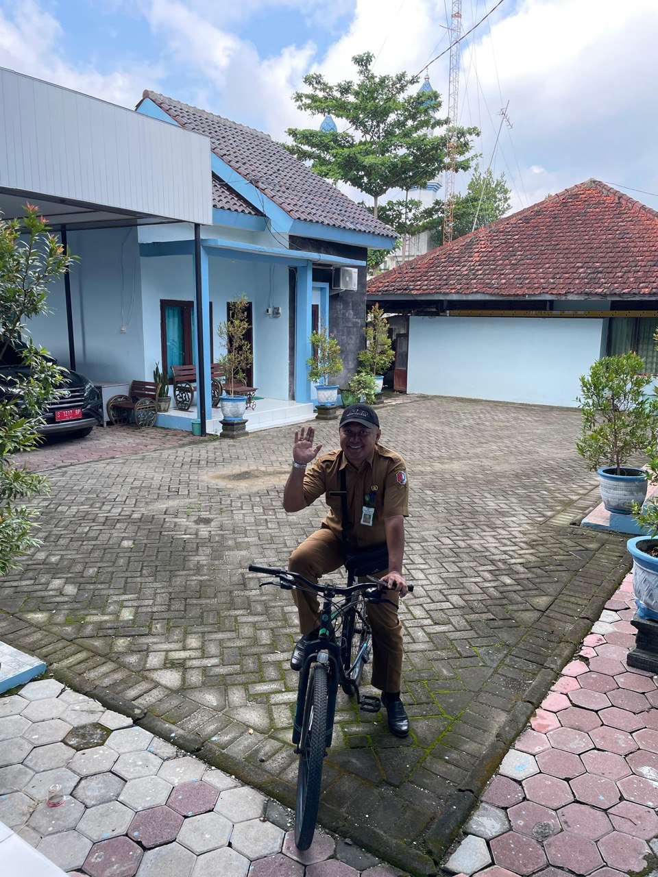 ASN Kecamatan Kedungadem Ngontel ke Kantor