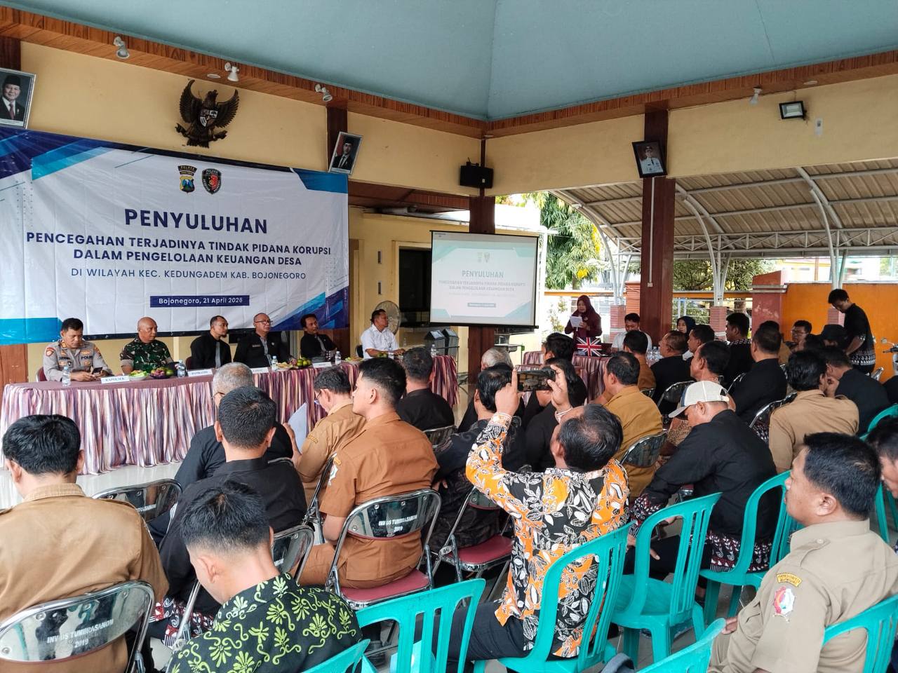 Penyuluhan Pencegahan Tindak Pidana Korupsi dalam Pengelolaan Keuangan Desa