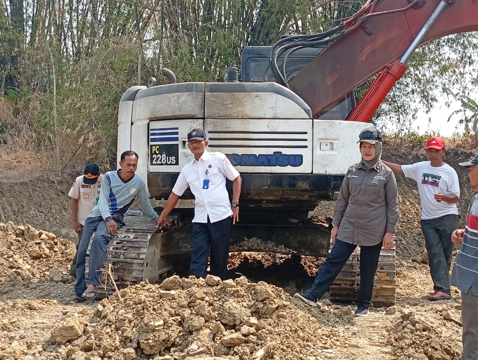 Wakil Bupati Bojonegoro Tinjau Lahan Penambangan Galian C di Desa Drokilo