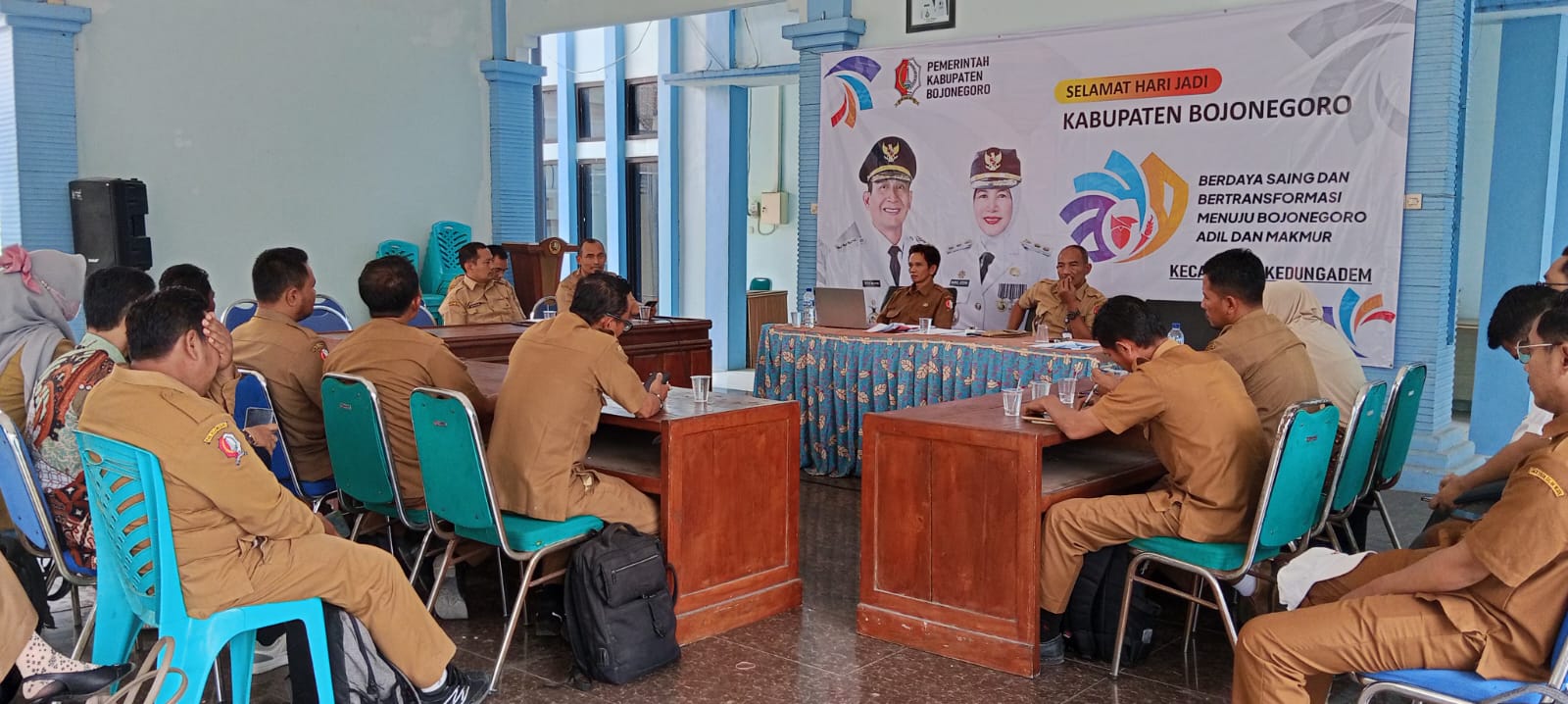 KONFERENSI SEKRETARIS DESA SE-KECAMATAN KEDUNGADEM