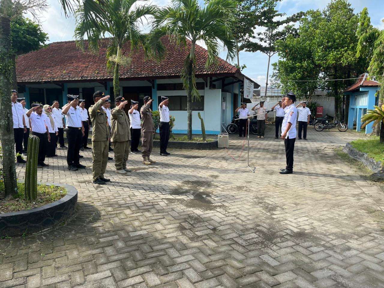 Apel dan Upacara